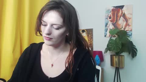 Nadine online show from 13, 1, 2025