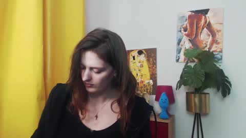 Nadine online show from 13, 1, 2025