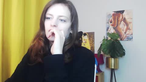 Nadine online show from 3, 2, 2025