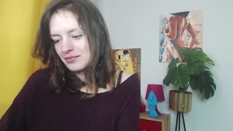 Snapshot of fancynadine chatting on 12, 11, 2025 Nadine online show from 12, 11, 2025