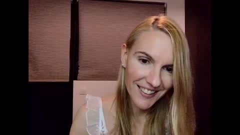 Fanny online show from 4, 1, 2025
