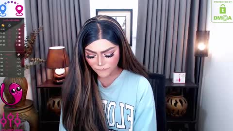 Snapshot of fantacyoflove chatting on 24, 12, 2024 YASI online show from 24, 12, 2024