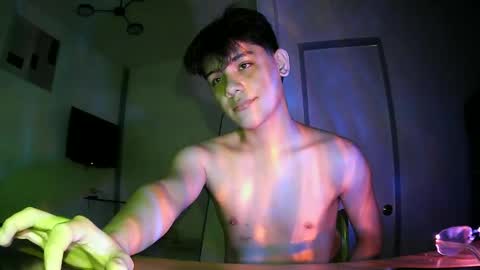 fastfucker_22 online show from 4, 12, 2025