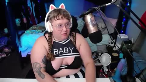 FatVeronica online show from 19, 1, 2025