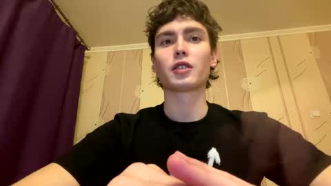 Snapshot of faustfrost chatting on 6, 1, 2026 Faust online show from 6, 1, 2026