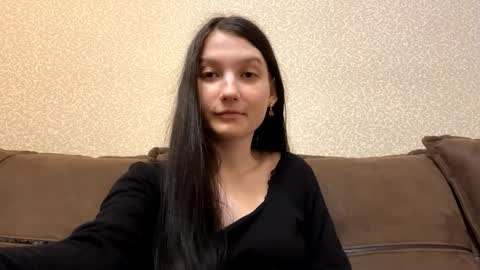 Aurora 18yo online show from 17, 2, 2026