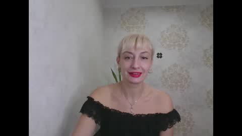favorite_angel online show from 12, 1, 2025