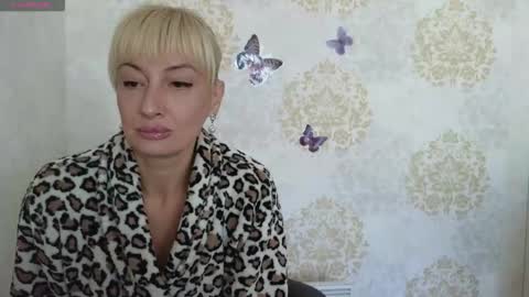 favorite_angel online show from 26, 9, 2025