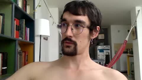 Snapshot of fazzbinderx chatting on 22, 9, 2025 fazzbinder online show from 22, 9, 2025