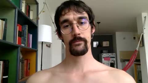 Snapshot of fazzbinderx chatting on 19, 10, 2025 fazzbinder online show from 19, 10, 2025