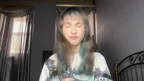 Mark online show from 11, 10, 2025