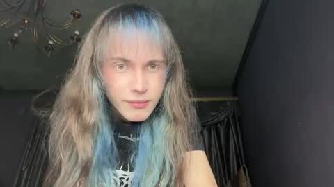 Mark online show from 7, 1, 2026