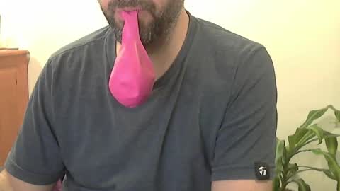 Snapshot of fedeglobos chatting on 15, 10, 2025 fedeGLOBOS online show from 15, 10, 2025