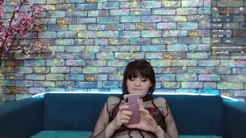 Laura online show from 28, 12, 2024
