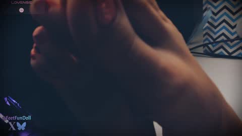 Lisa Dove aka FeetFunDoll online show from 17, 12, 2024