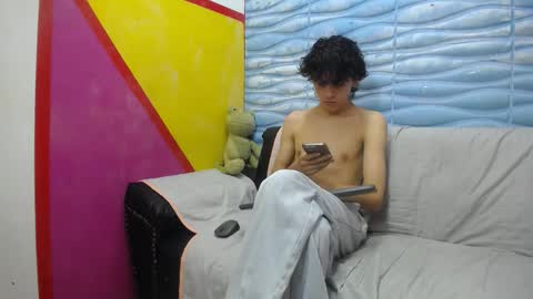 Felipe Browns online show from 30, 1, 2025