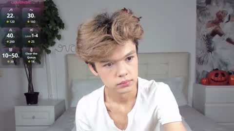 Felix online show from 6, 11, 2025