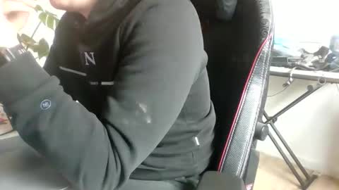 fem_alice_louis_dom online show from 2, 2, 2026