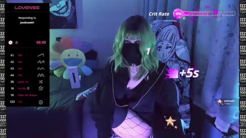 Snapshot of femboymatthew chatting on 28, 11, 2025 FemboyMatthew online show from 28, 11, 2025