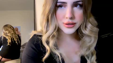 this is justice tricia a bigelow. she was fucking my husband tom girardi online show from 19, 12, 2024
