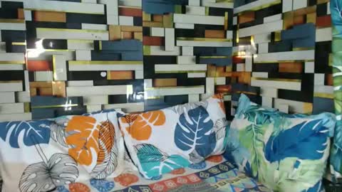 feminine_tsx online show from 29, 10, 2025