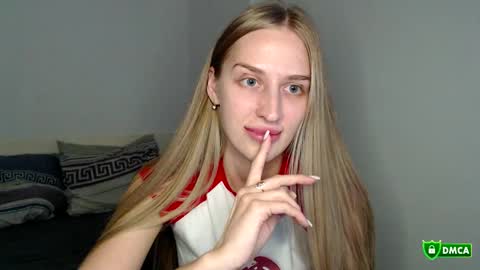 Snapshot of femkedejager chatting on 1, 10, 2025 Femke online show from 1, 10, 2025