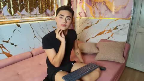 Noa online show from 4, 2, 2026