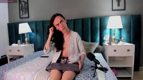 Karol online show from 9, 12, 2024