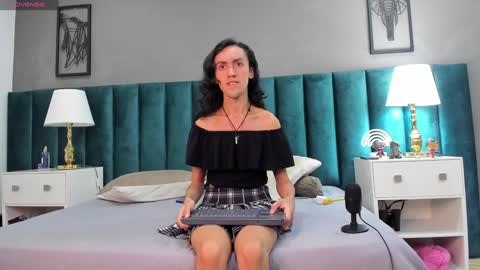 Karol online show from 6, 2, 2025