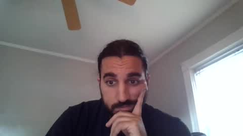 Snapshot of feralgbass chatting on 16, 9, 2025 feral online show from 16, 9, 2025