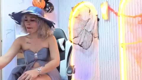 Ferchis  online show from 29, 10, 2025