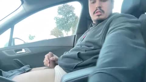 Snapshot of fernan_reds chatting on 6, 11, 2025 Fernan online show from 6, 11, 2025