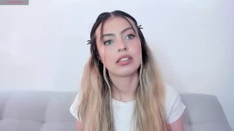 fernanda  online show from 17, 3, 2026