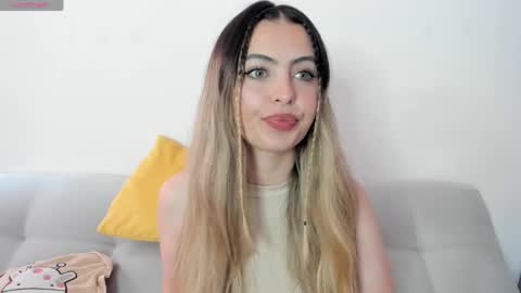 fernanda  online show from 5, 4, 2026