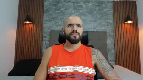 Snapshot of ferpaisa2024 chatting on 26, 10, 2025 insta ferxx1210 Fercho online show from 26, 10, 2025