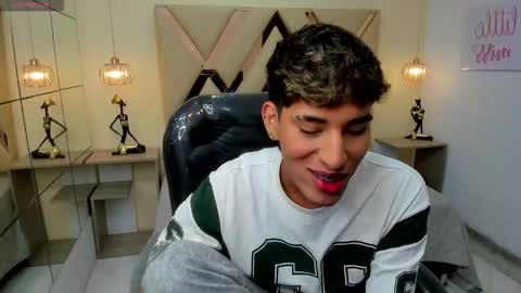 Snapshot of ferphoenix_ chatting on 7, 2, 2026 FER PHOENIX online show from 7, 2, 2026