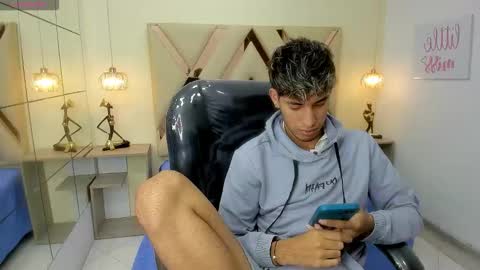 Snapshot of ferphoenix_ chatting on 27, 2, 2026 FER PHOENIX online show from 27, 2, 2026