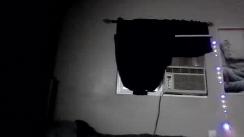 Golden Hour Lovers online show from 25, 3, 2026