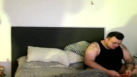 fevyforeverbear online show from 25, 11, 2025