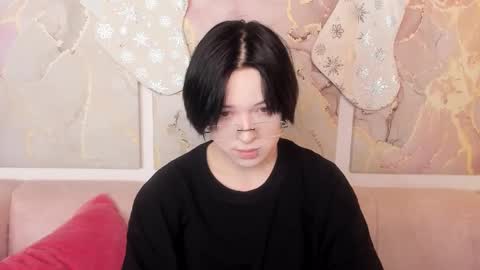 fiamoory online show from 7, 1, 2026