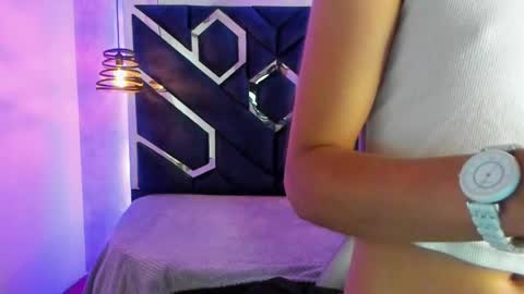   online show from 27, 12, 2024
