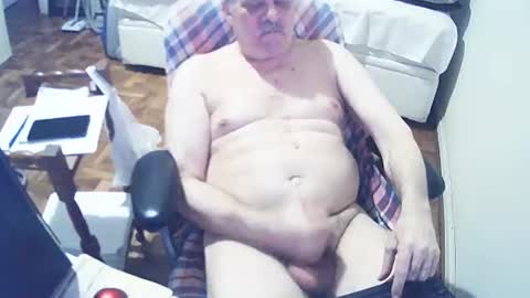 Snapshot of filhober chatting on 6, 12, 2024 filhober online show from 6, 12, 2024