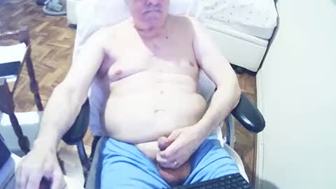 Snapshot of filhober chatting on 6, 3, 2025 filhober online show from 6, 3, 2025