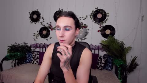 Honey Ill be waiting for you Tue Wed Thu Fri Sat Sun 10am-5pm online show from 29, 12, 2024