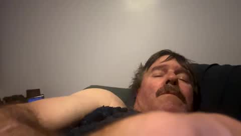 findmeyou68476332 online show from 17, 1, 2025