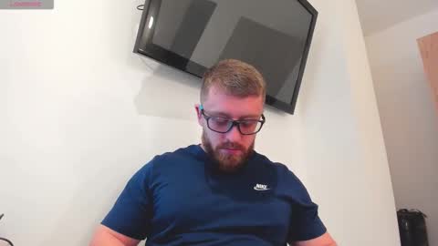 FindomGuyXXX online show from 20, 2, 2026