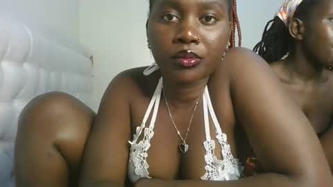 melanie online show from 23, 10, 2025