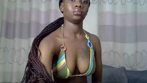 fine_queen12 online show from 10, 3, 2025