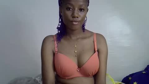 Snapshot of fine_slim chatting on 16, 10, 2025 slimmie online show from 16, 10, 2025