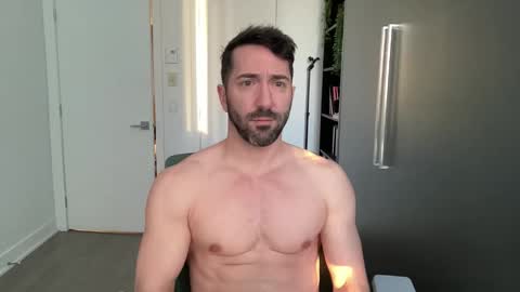 Finn Riley online show from 9, 2, 2026